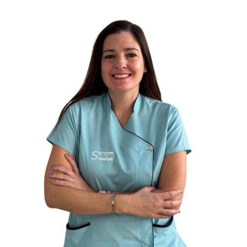 Nieves equipo Clínica dental Soludent