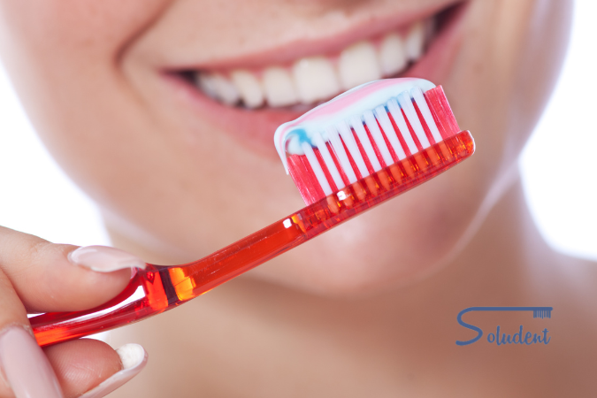 Cómo cepillarse los dientes